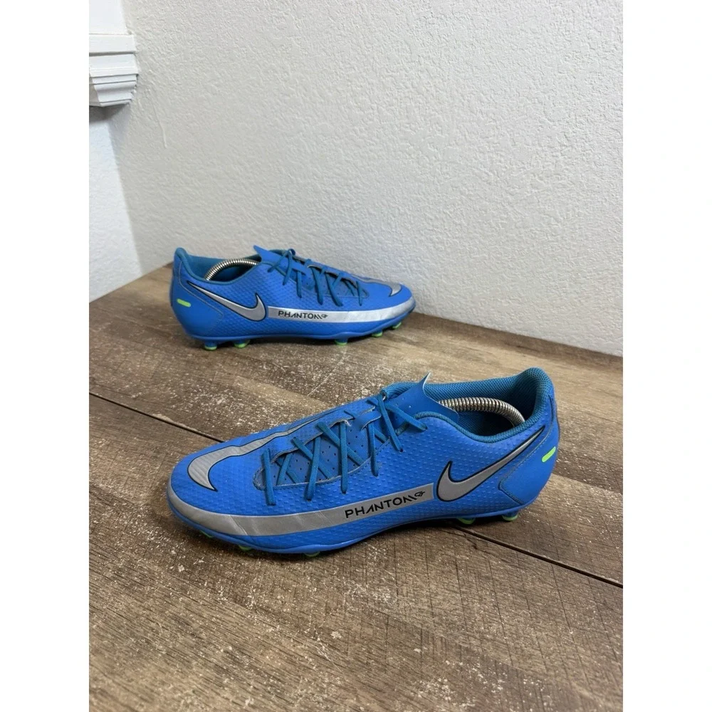 Nike PHANTOM GT Club FG/MG # CK8459-400 Soccer Shoes Size Mens 10.5